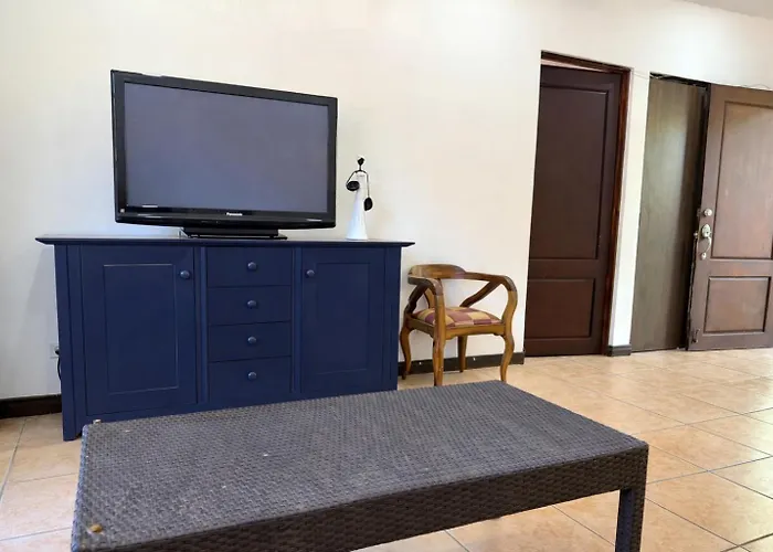 Plaza Colonial Second Floor One Bedroom Unit Coco